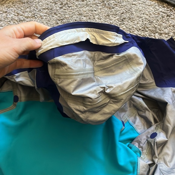 Patagonia Mixed Guide Soft/Hard Shell Jacket - Picture 10 of 16